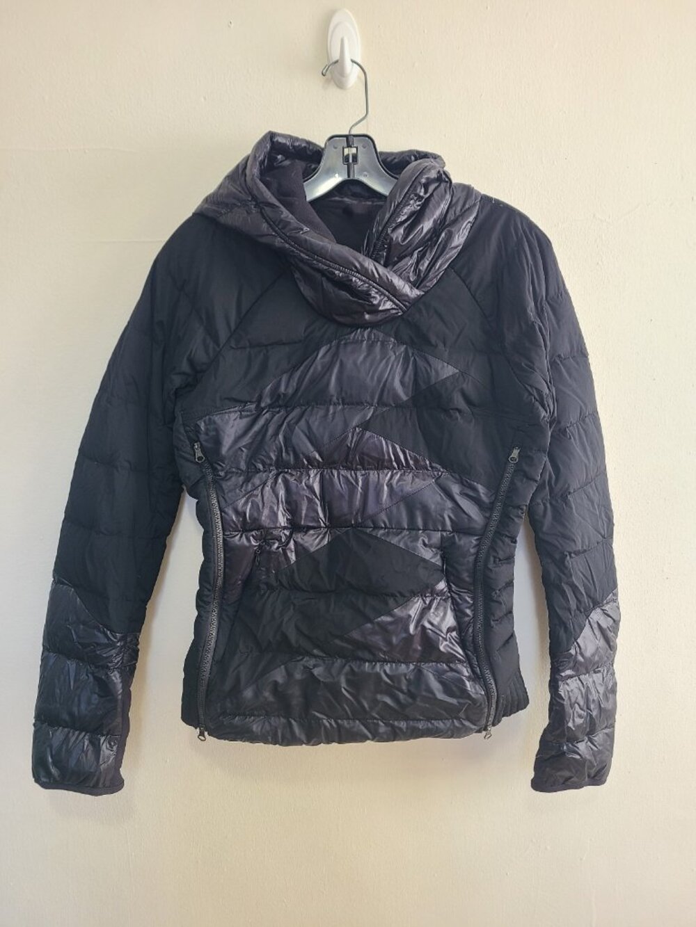 Lululemon Black Down For A Run Pullover Down 800 Insulated Puffer Jacket Size 6